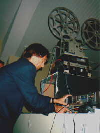 Mathias Knauer bei einer Vorführung in Venezuela 1997
